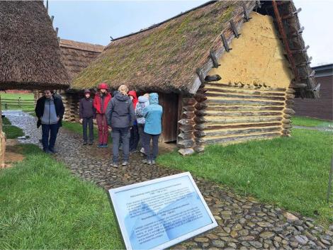Photo no. 3 (15)
                                                         Skansen archeologiczny w Trzcinicy
                            